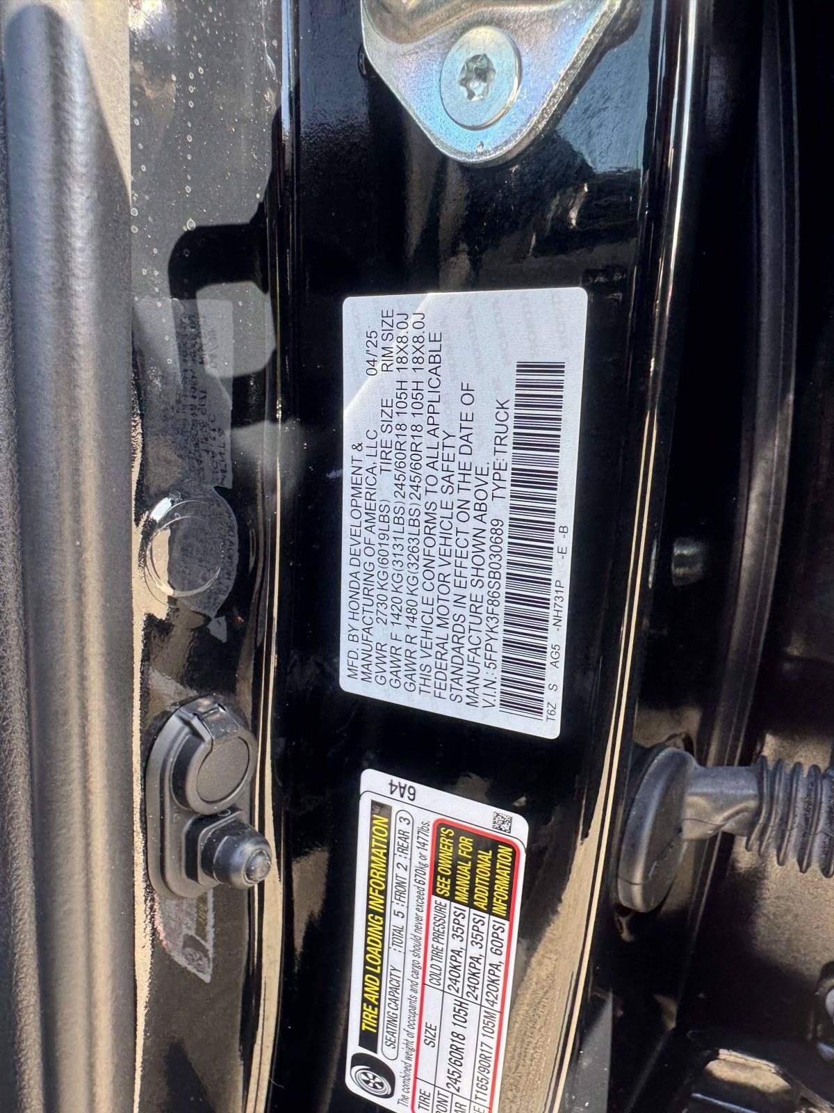Used 2025 Honda Ridgeline Black Edition image 30