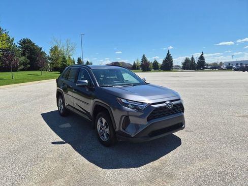 Used 2023 Toyota RAV4 XLE w/ Convenience Package AWD/4WD image 3
