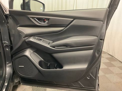 Used 2025 Subaru Ascent Bronze Edition image 31