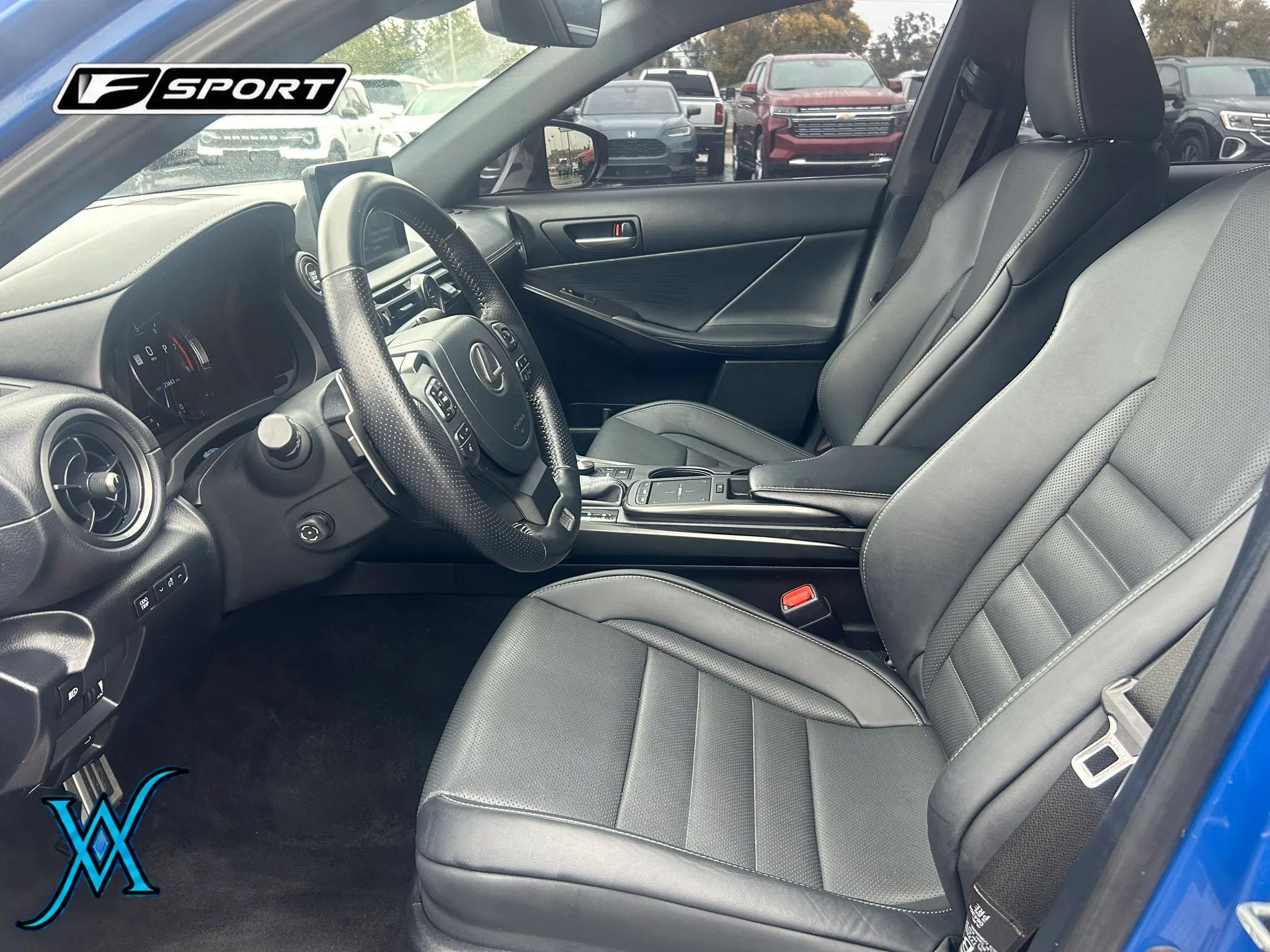 Used 2023 Lexus IS 350 F Sport w/ Memory Package AWD/4WD image 11