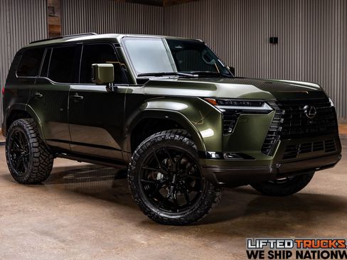 Used 2024 Lexus GX 550 image 1