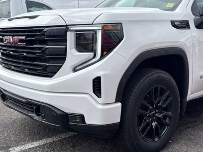 New 2026 GMC Sierra 1500 Elevation w/ Max Trailering Package