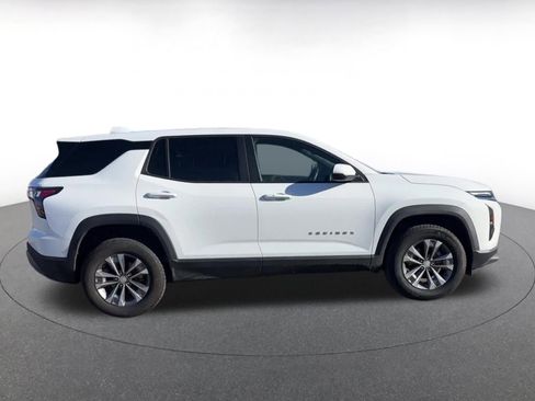 Used 2025 Chevrolet Equinox LT image 16