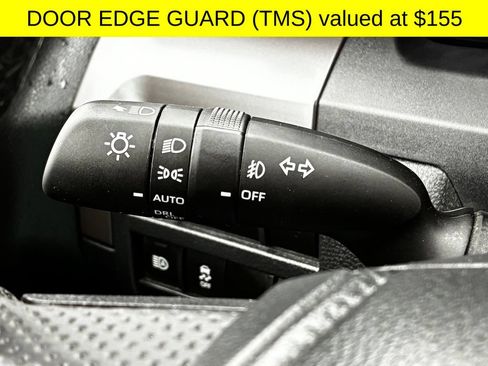 Used 2024 Toyota Tacoma TRD Off-Road AWD/4WD image 7