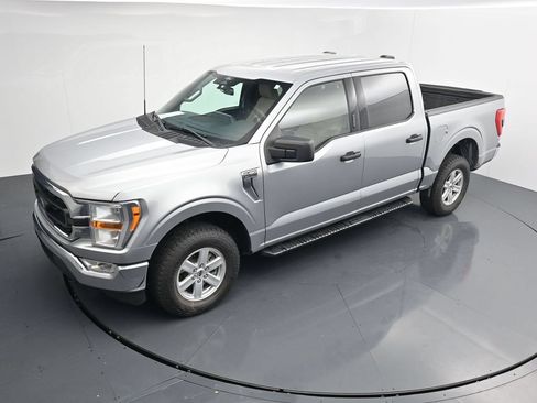 Used 2022 Ford F150 XLT w/ Equipment Group 301A Mid AWD/4WD image 21