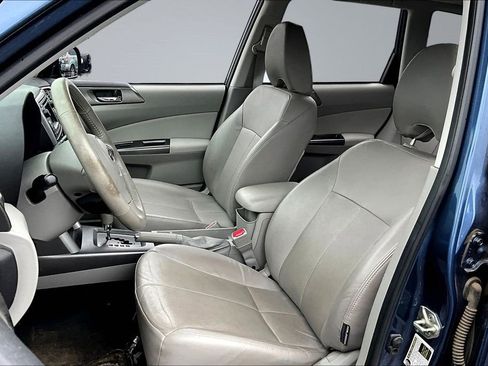 Used 2013 Subaru Forester 2.5X Limited AWD/4WD image 16