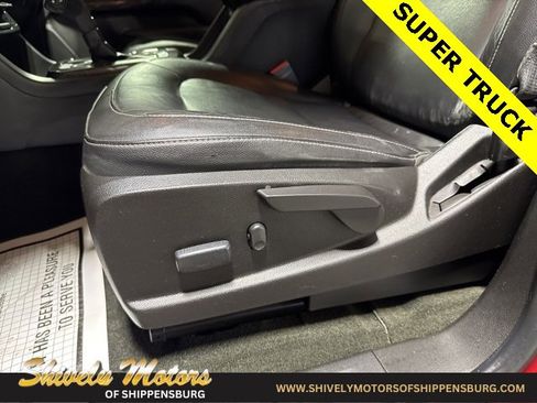 Used 2017 GMC Canyon SLT w/ Driver Alert Package image 14