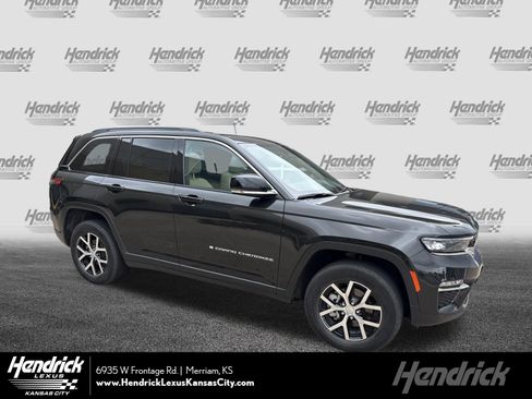 Used 2024 Jeep Grand Cherokee Limited AWD/4WD image 1