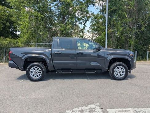 Certified 2025 Toyota Tacoma SR5 RWD image 2