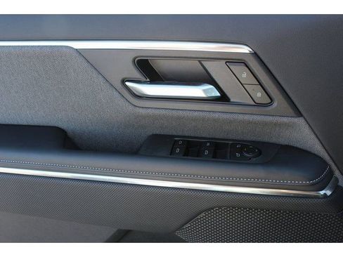 New 2026 GMC Sierra EV Elevation image 18