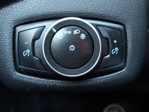 Used 2017 Ford C-MAX SE image 20