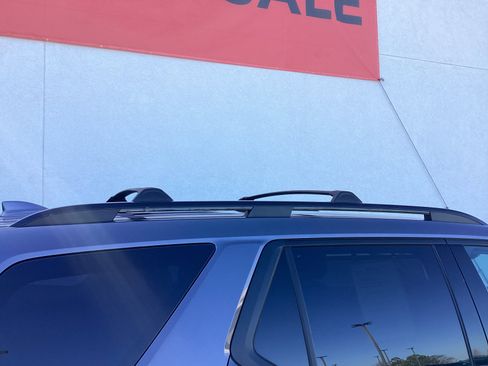 Used 2025 Honda Pilot Elite image 21