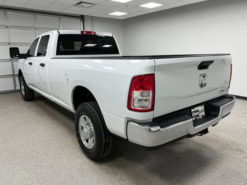 Used 2024 RAM 2500 Tradesman w/ Chrome Appearance Group AWD/4WD image 7