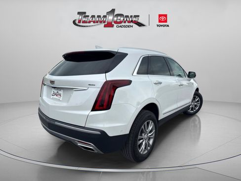 Used 2023 Cadillac XT5 Premium Luxury w/ Technology Package FWD image 7