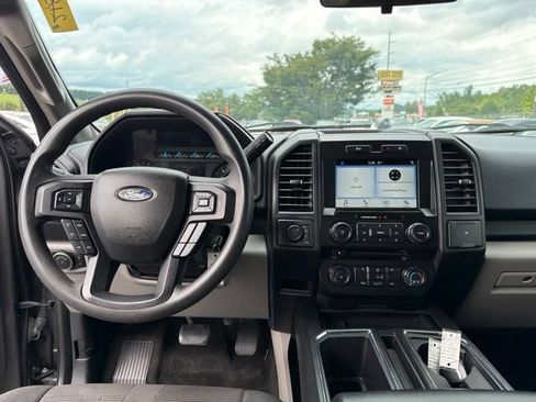 Used 2017 Ford F150 XL w/ Equipment Group 101A Mid AWD/4WD image 12