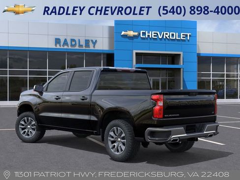 New 2026 Chevrolet Silverado 1500 LT w/ Z71 Off-Road Package image 3