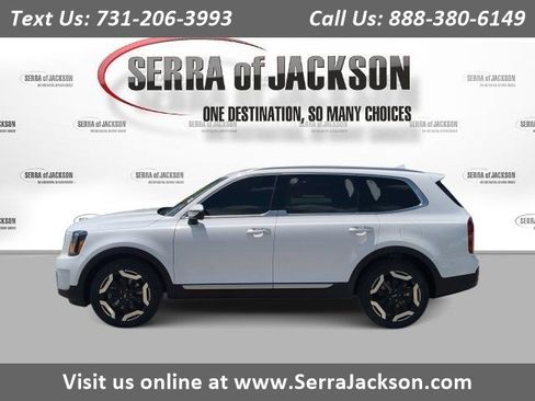 Used 2024 Kia Telluride S w/ S Sunroof Package FWD image 1