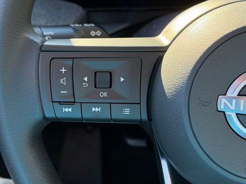 New 2026 Nissan Kicks SV w/ SV Premium Package FWD image 12