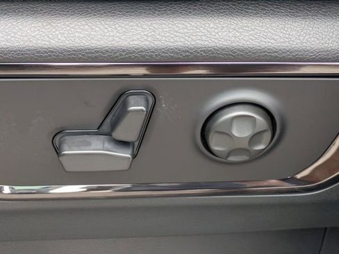 New 2026 RAM 1500 Limited image 17