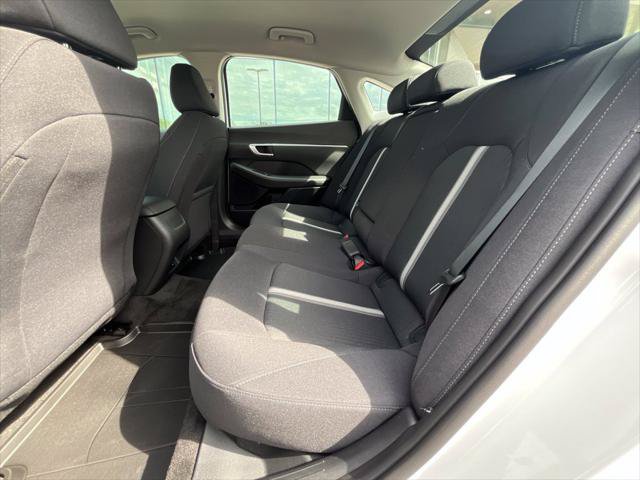 New 2026 Hyundai Sonata SEL FWD image 21