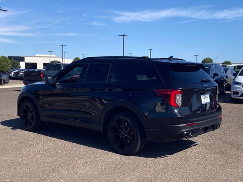Used 2023 Ford Explorer ST w/ Equipment Group 401A AWD/4WD image 4