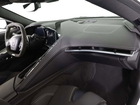 Used 2025 Chevrolet Corvette Z06 w/ Battery Protection Package image 33