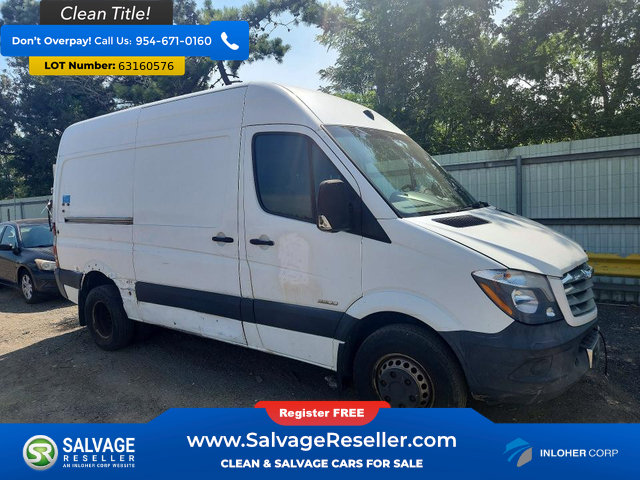 Used 2014 Freightliner Sprinter 3500 RWD image 5