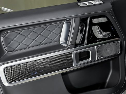 Used 2025 Mercedes-Benz G 63 AMG 4MATIC image 14