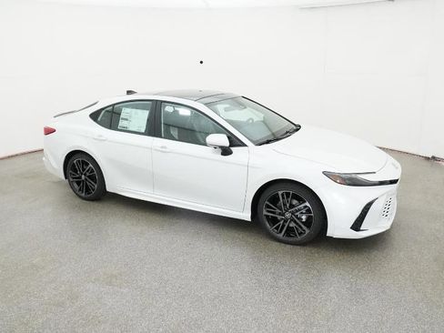New 2026 Toyota Camry XSE FWD image 13