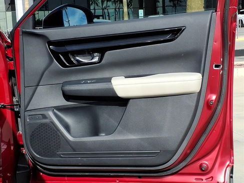 Used 2025 Honda CR-V EX-L image 19