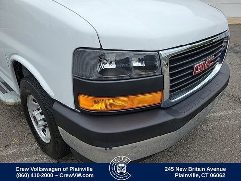 Used 2023 GMC Savana 2500 w/ Driver Convenience Package image 3