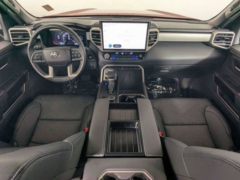 Certified 2025 Toyota Tundra Limited AWD/4WD image 35