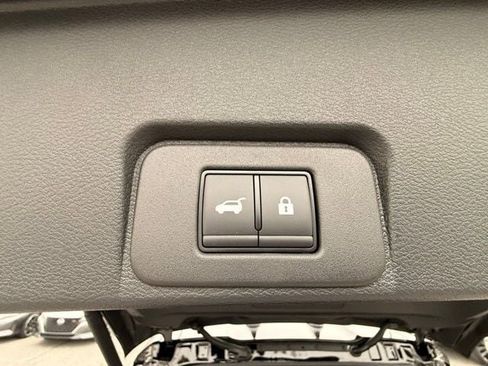 New 2026 Nissan Rogue Platinum w/ Tech Package image 17