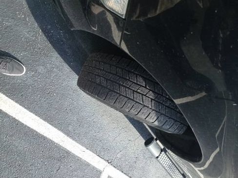 Used 2013 RAM 1500 Express AWD/4WD image 4