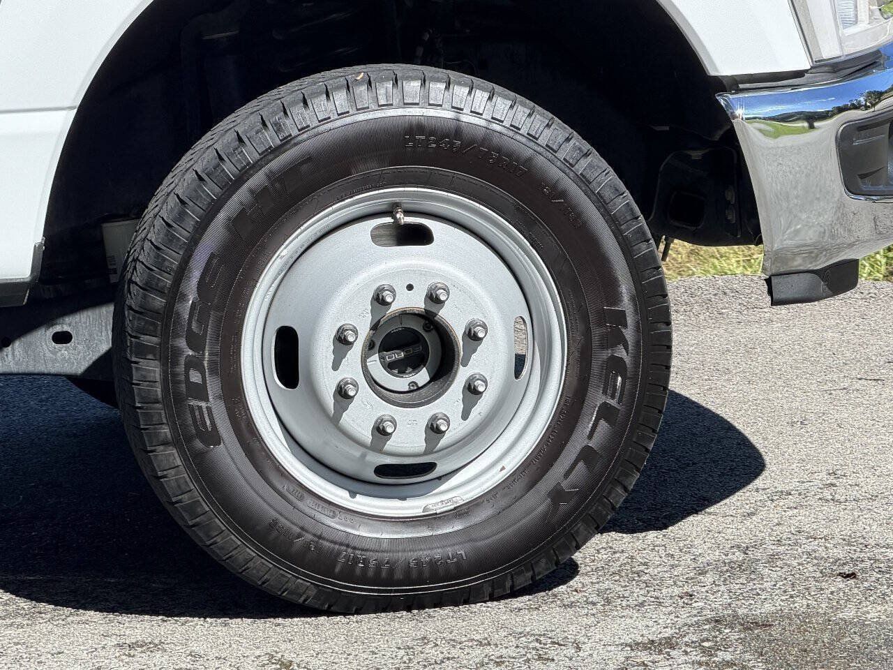 Used 2026 Ford F350 XLT AWD/4WD image 45