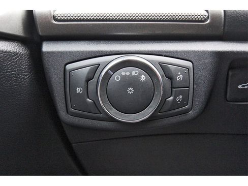 Used 2020 Ford Fusion SE w/ Equipment Group 151A image 19