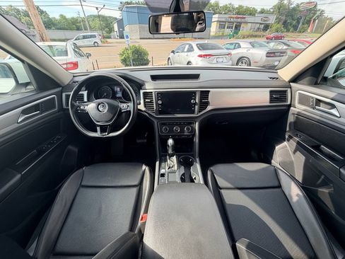 Used 2018 Volkswagen Atlas SE FWD image 21
