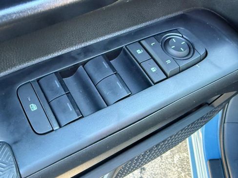 New 2026 Toyota Tacoma SR5 image 10