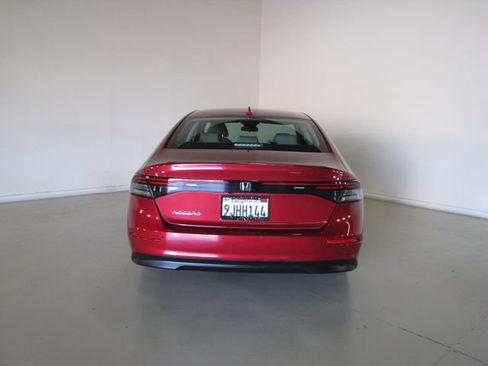 Certified 2023 Honda Accord EX image 24