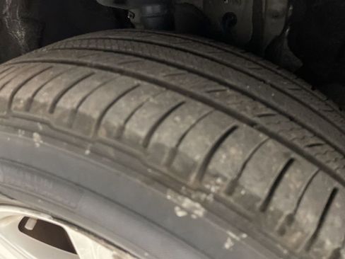 Used 2024 Toyota Highlander XLE image 44