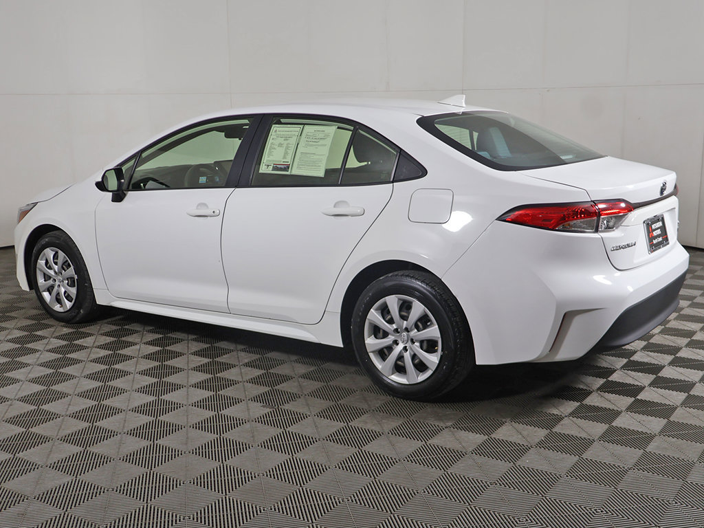 Used 2024 Toyota Corolla LE FWD image 10