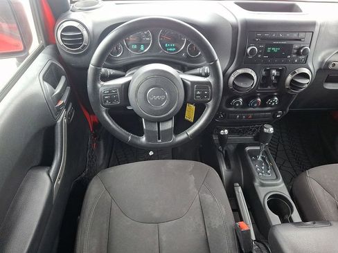 Used 2017 Jeep Wrangler Unlimited Sport image 11