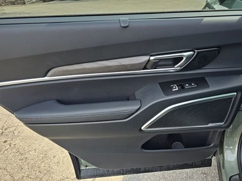 Certified 2025 Kia Telluride SX Prestige X-Line image 28