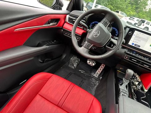 Used 2026 Toyota Camry XSE w/ Premium Package FWD image 19