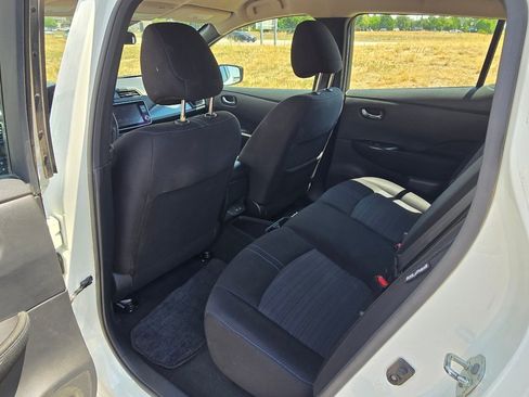 Used 2023 Nissan Leaf S FWD image 14