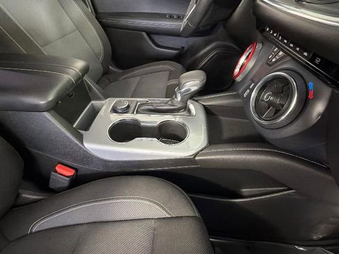 Used 2023 Chevrolet Blazer LT FWD image 33