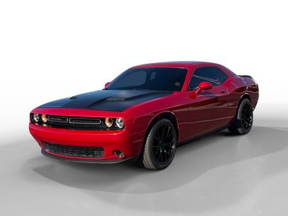 Used 2016 Dodge Challenger SXT w/ Cold Weather Group