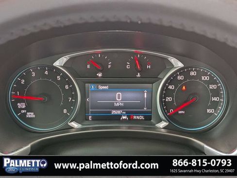 Used 2021 Chevrolet Equinox LT FWD image 28