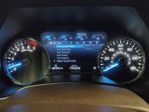 Used 2019 Ford F150 Lariat w/ Equipment Group 502A Luxury image 23