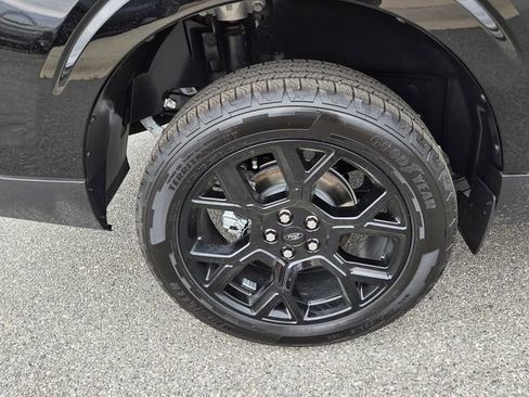 New 2026 Ford Maverick Lariat w/ Black Appearance Package AWD/4WD image 44